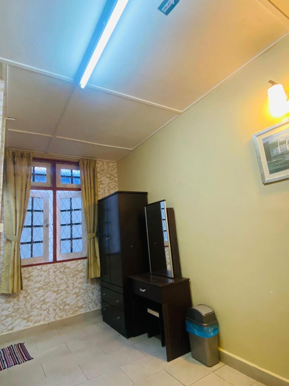 Vintage Guesthouse Тана Рата Екстериор снимка