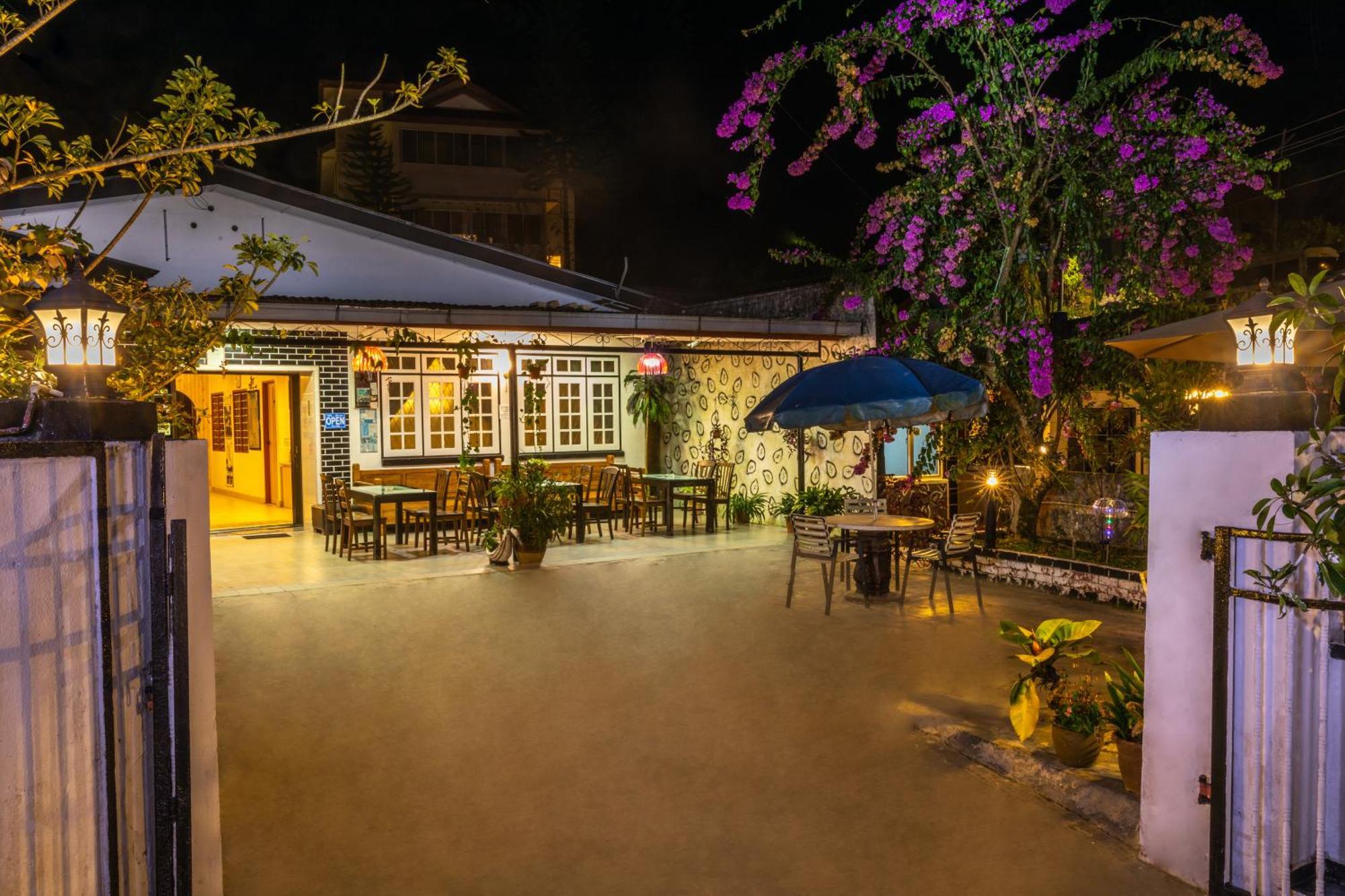 Vintage Guesthouse Тана Рата Екстериор снимка